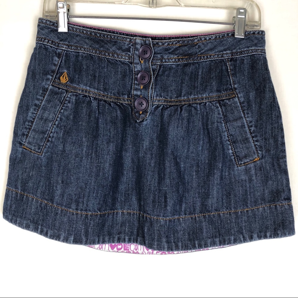 Volcom denim skirt with pockets and button front